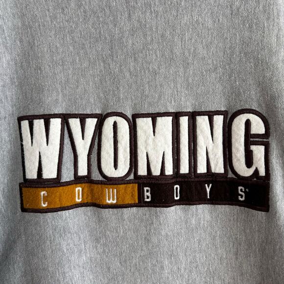 Vintage Wyoming Cowboys MV Sports Gray Crew Neck Sweatshirt Sz Large Collegiate - Picture 6 of 16